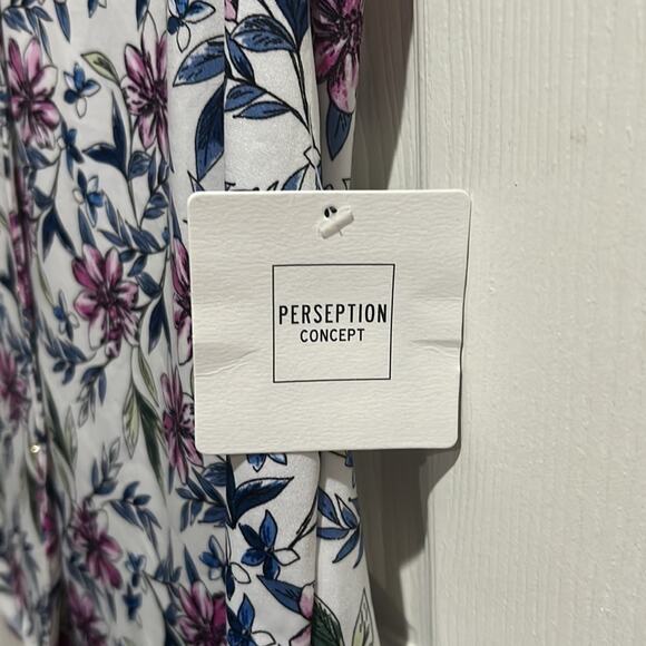 Perseption Concept Floral Blouse Sz S NWT White with Blue & Purple Flowers - Picture 5 of 8